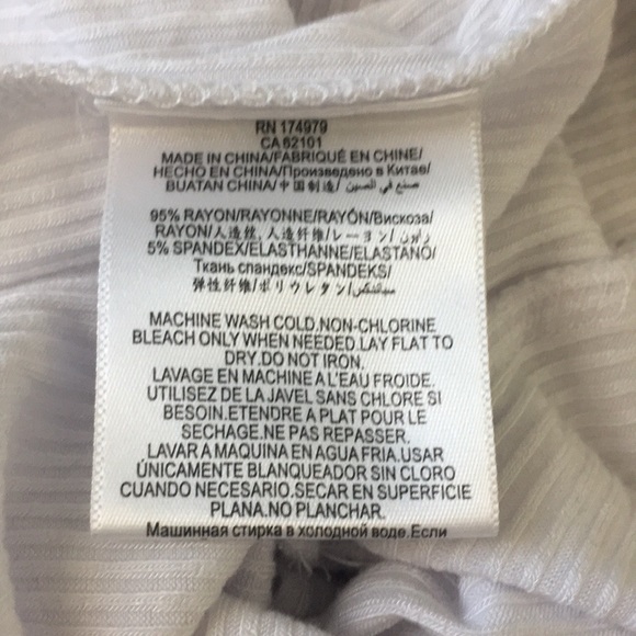 BCBGeneration Solid White Ribbed Crop T-Shirt, XXS - Picture 8 of 8